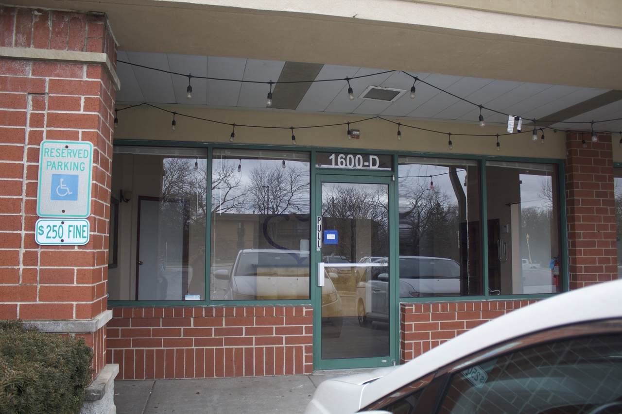 1600 Maple Avenue - Photo 1