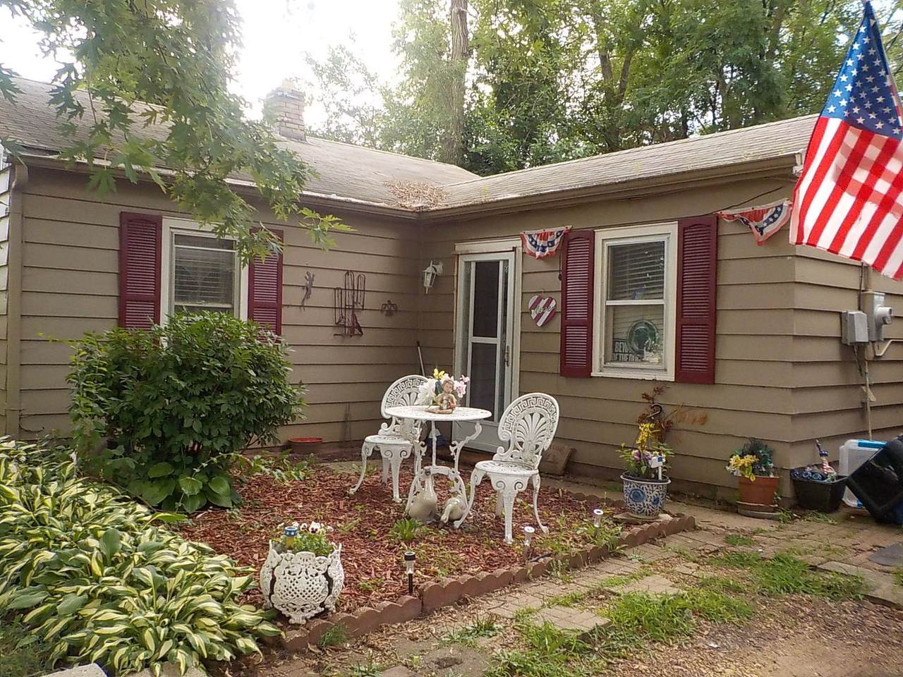 2125 Windsor Road - Photo 1