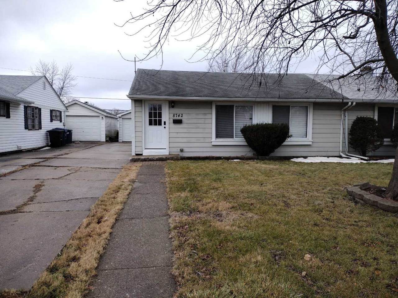 8742 Duffy Avenue - Photo 1
