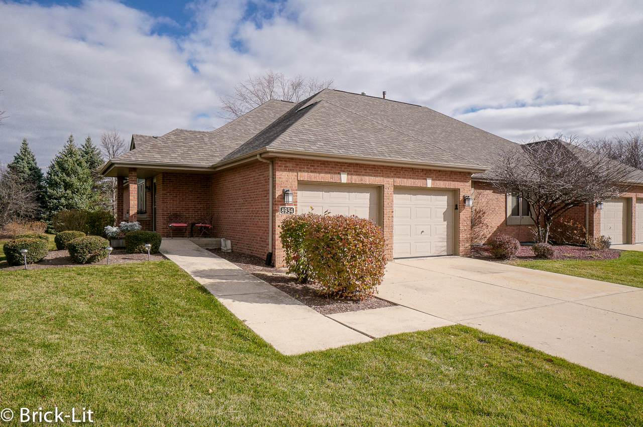 8954 Jeanie Lane - Photo 1