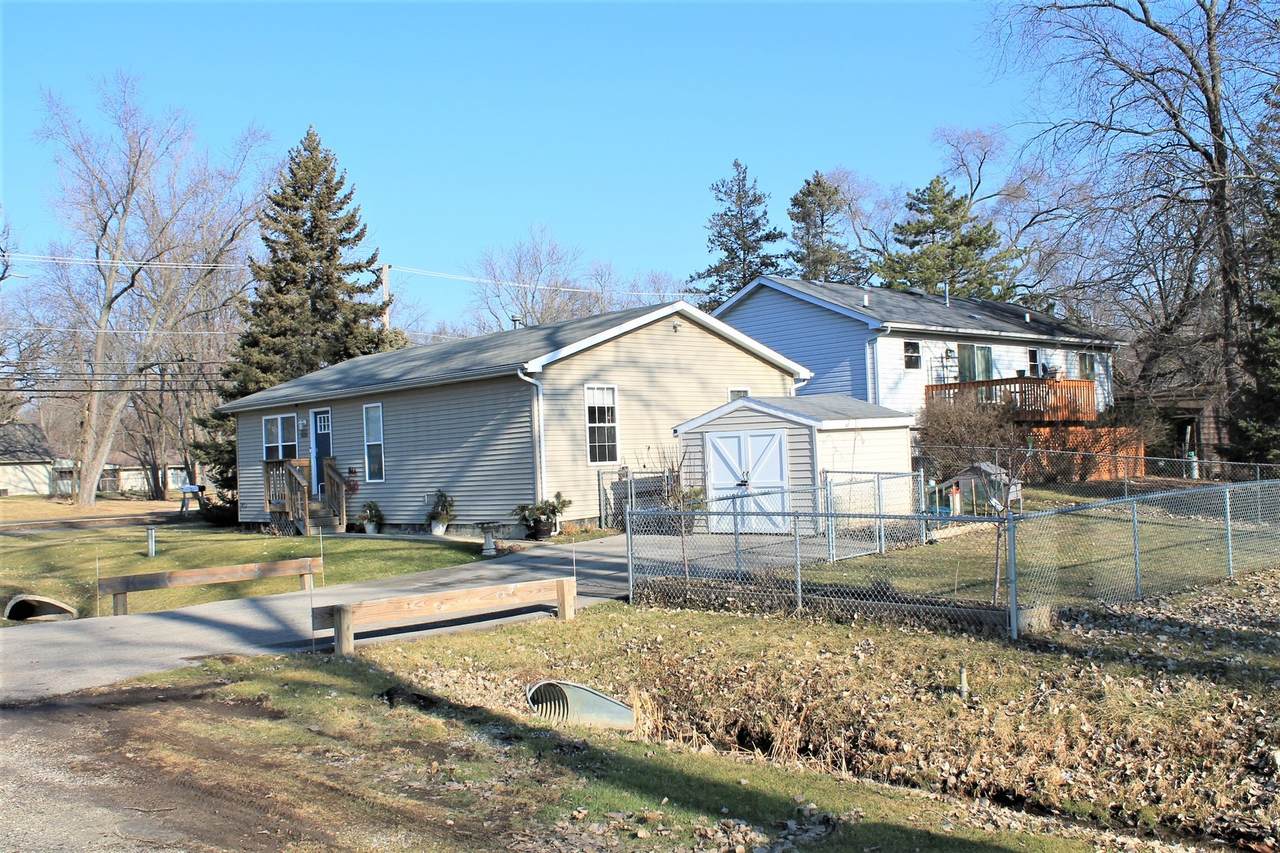 26165 Rollins Road - Photo 1