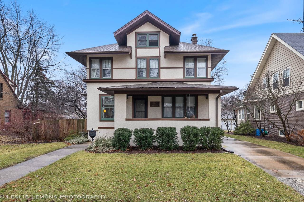 922 Downer Place - Photo 1