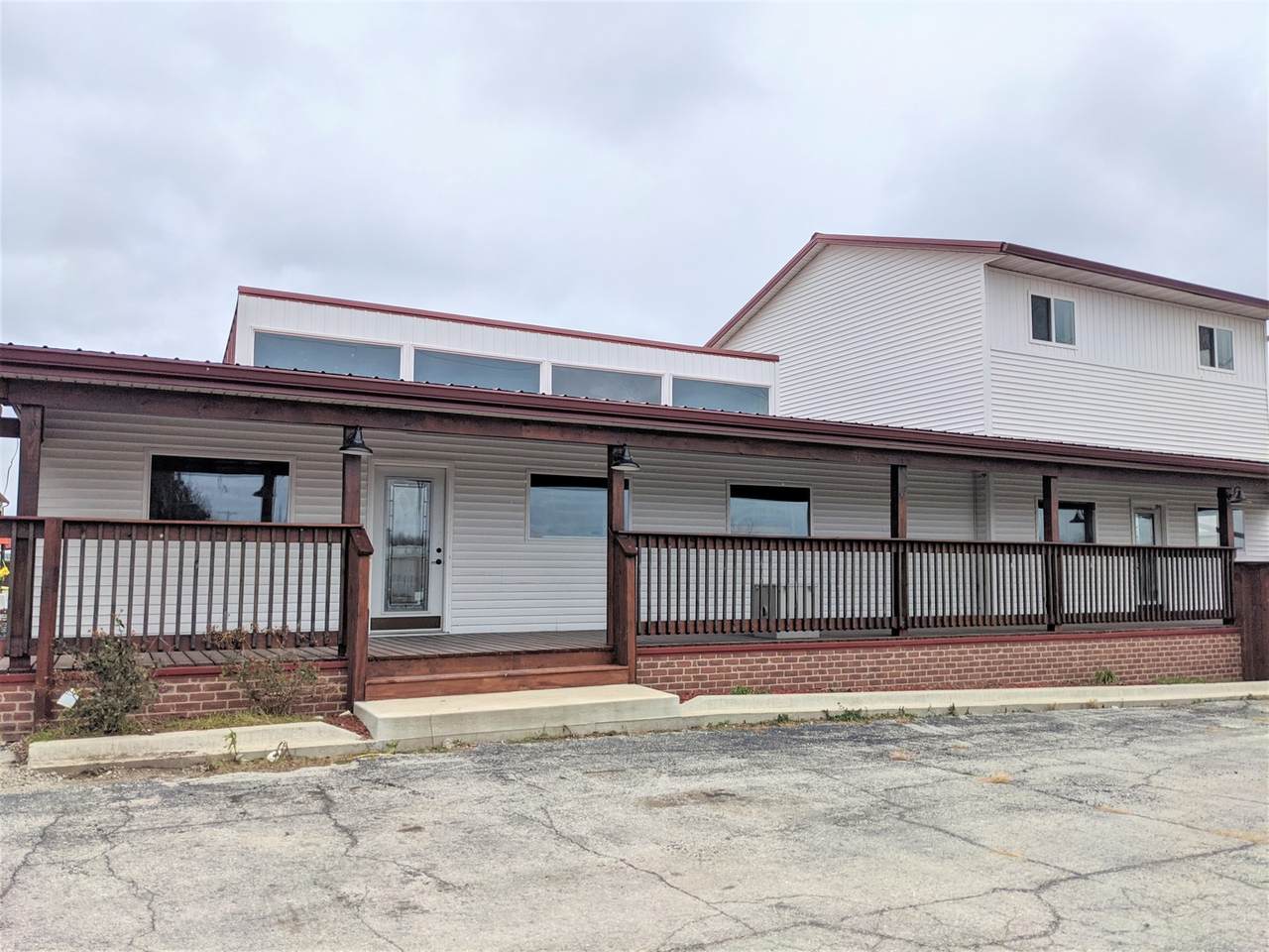 10243 1400 North Road - Photo 1