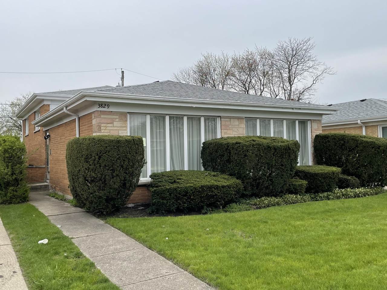3829 Touhy Avenue - Photo 1
