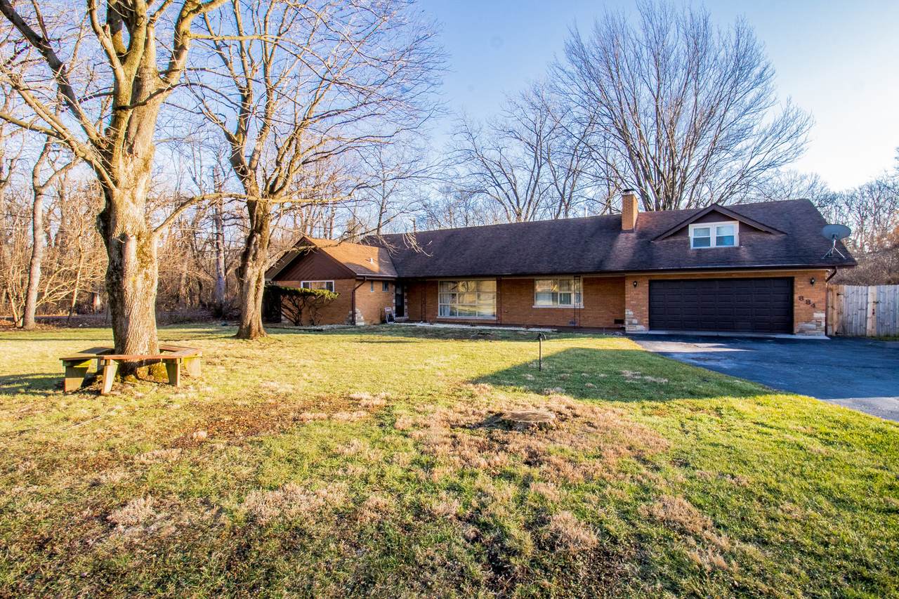 884 Woodstock Road - Photo 1