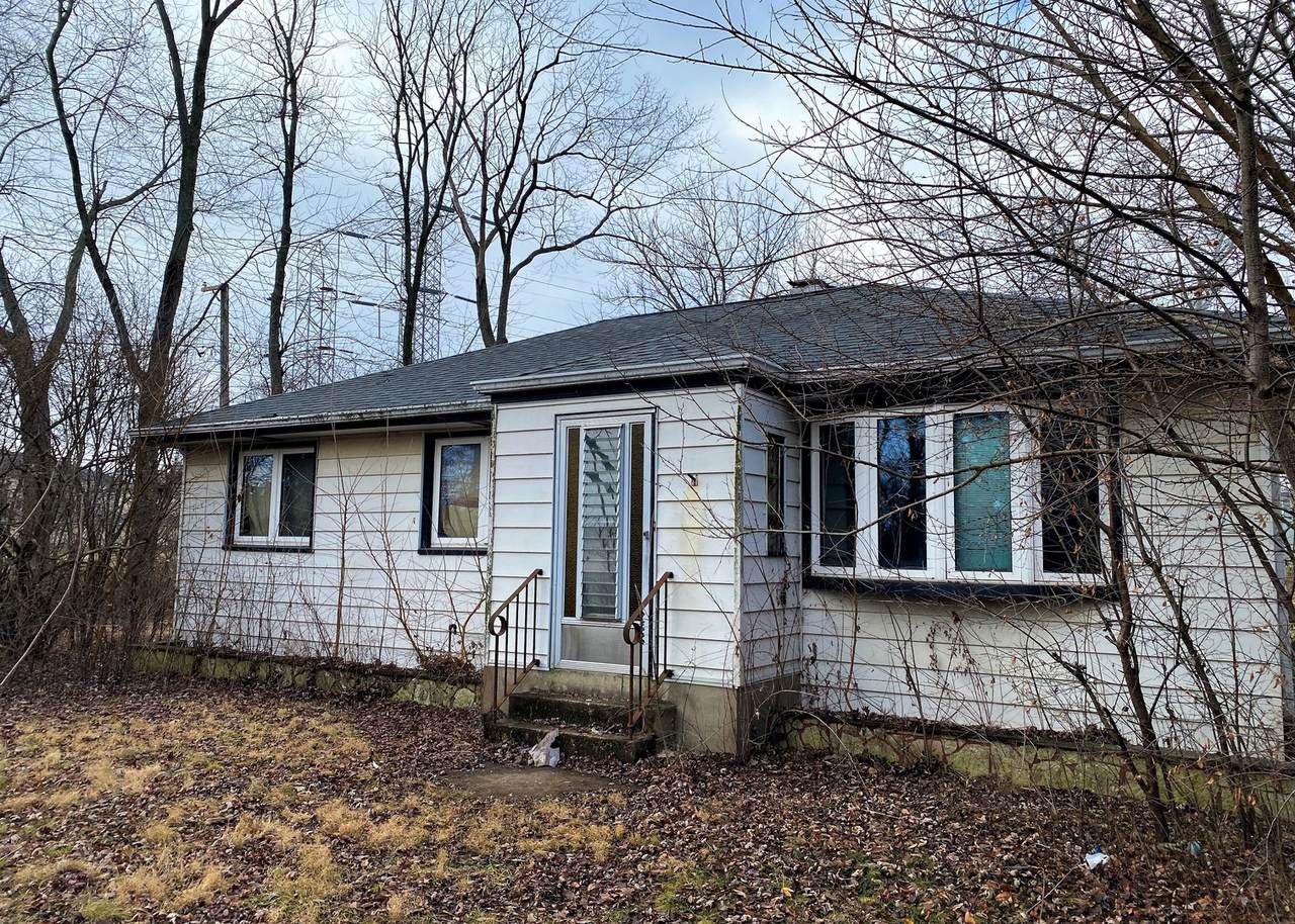 13860 Lawler Avenue - Photo 1
