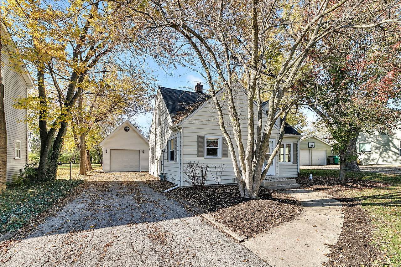 823 Prairie Road - Photo 1