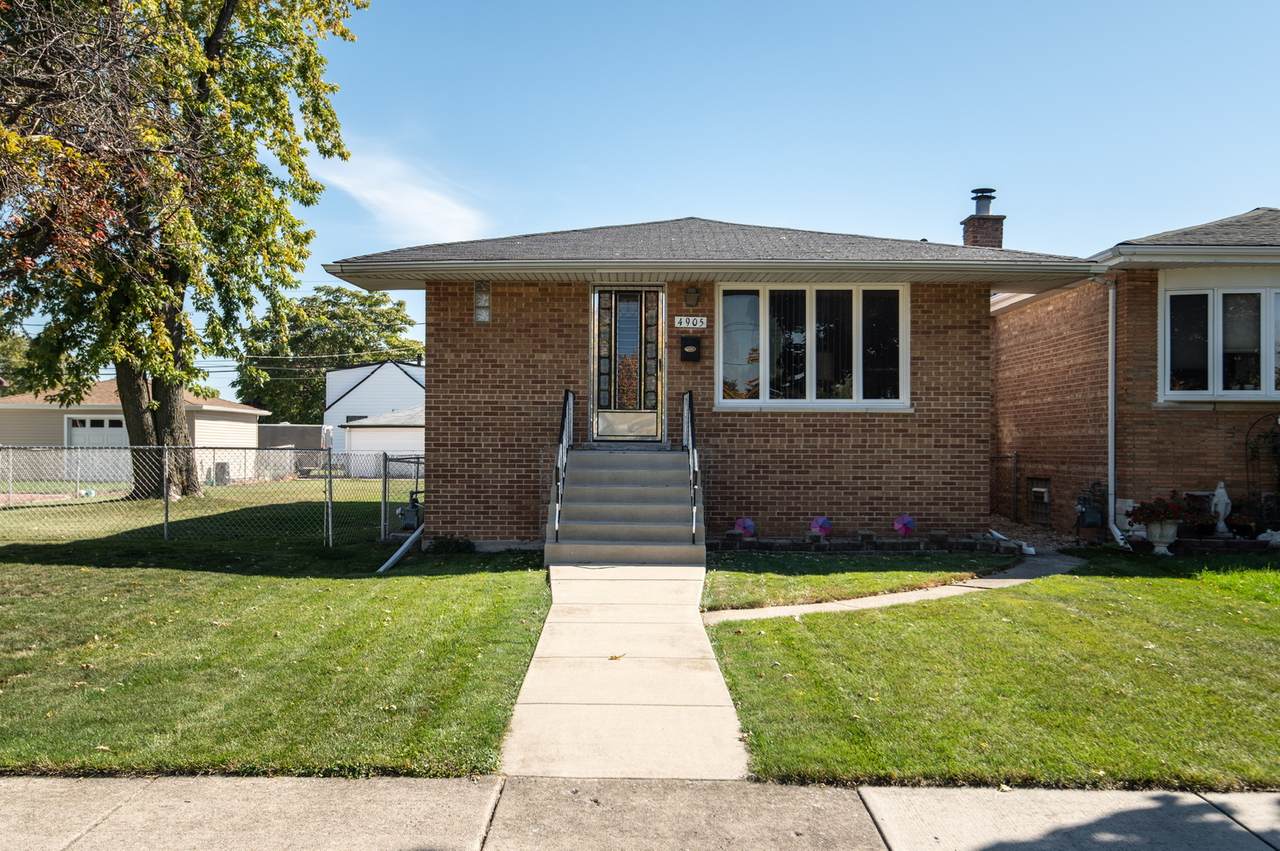 4905 Long Avenue - Photo 1