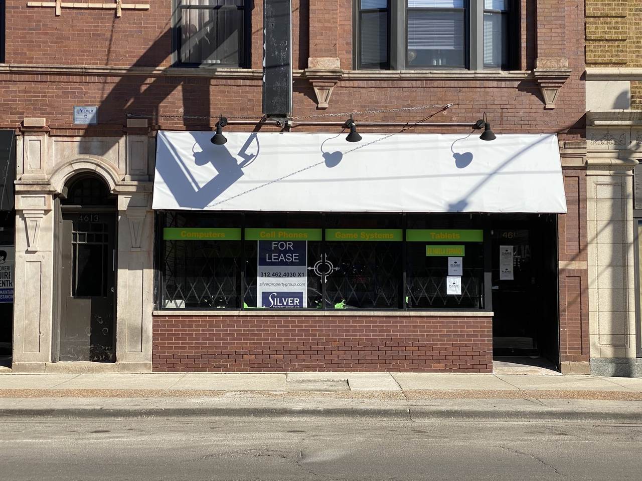 4611 Kedzie Avenue - Photo 1
