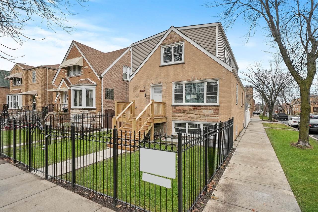 5500 Drummond Place - Photo 1