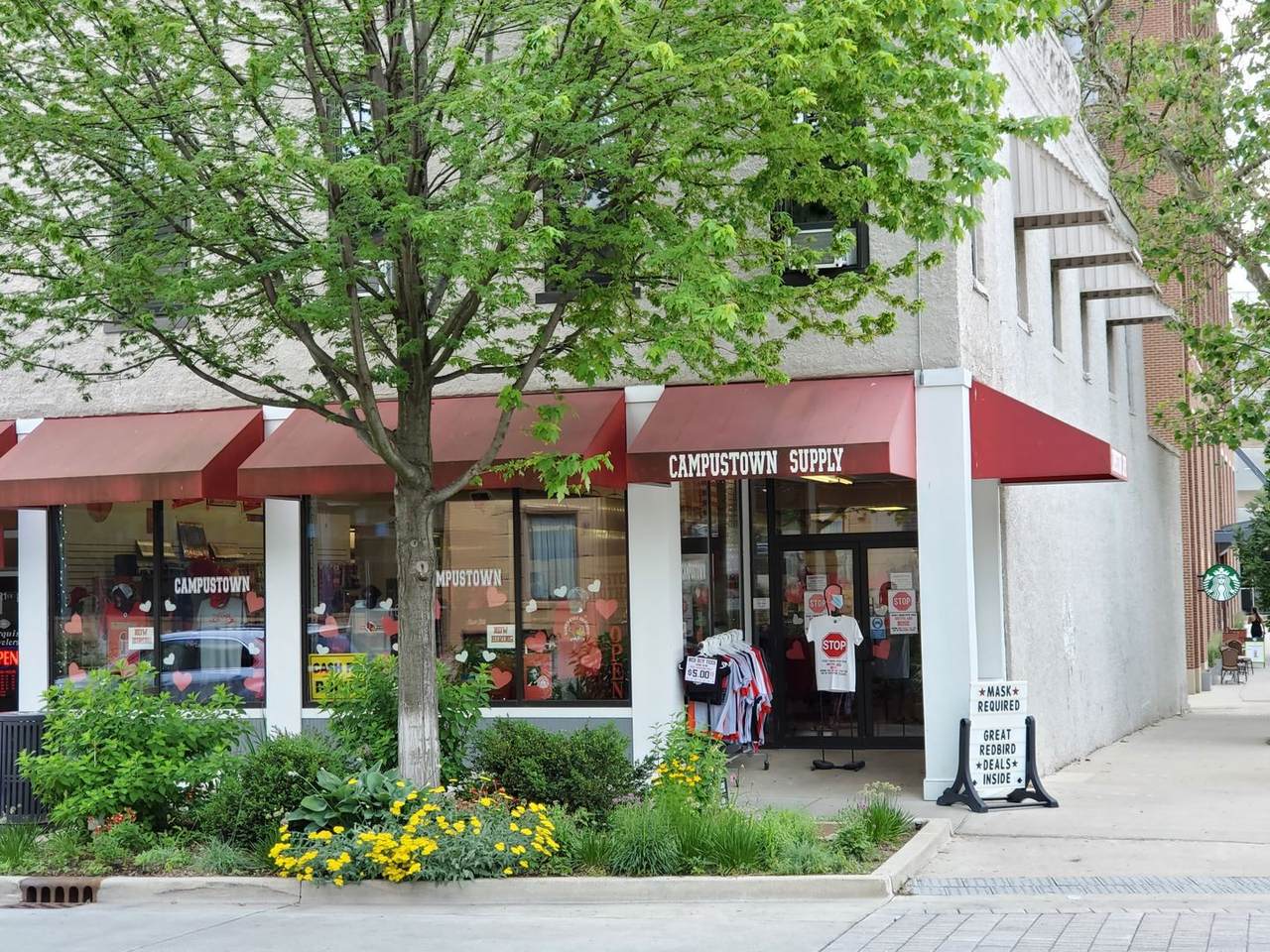 121 North Street - Photo 1