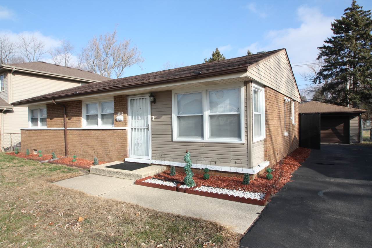 16353 California Avenue - Photo 1