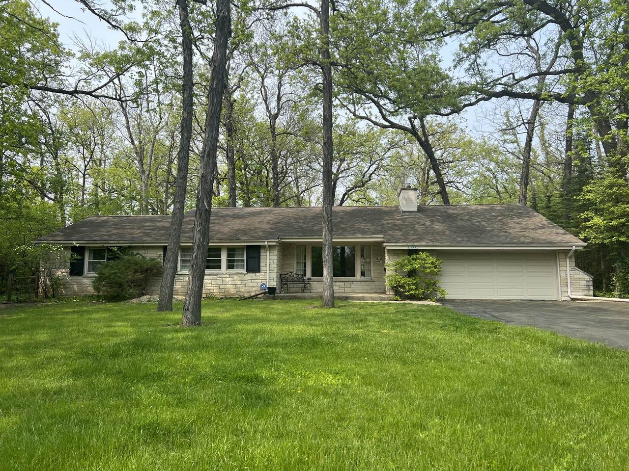 980 Mellody Road - Photo 1