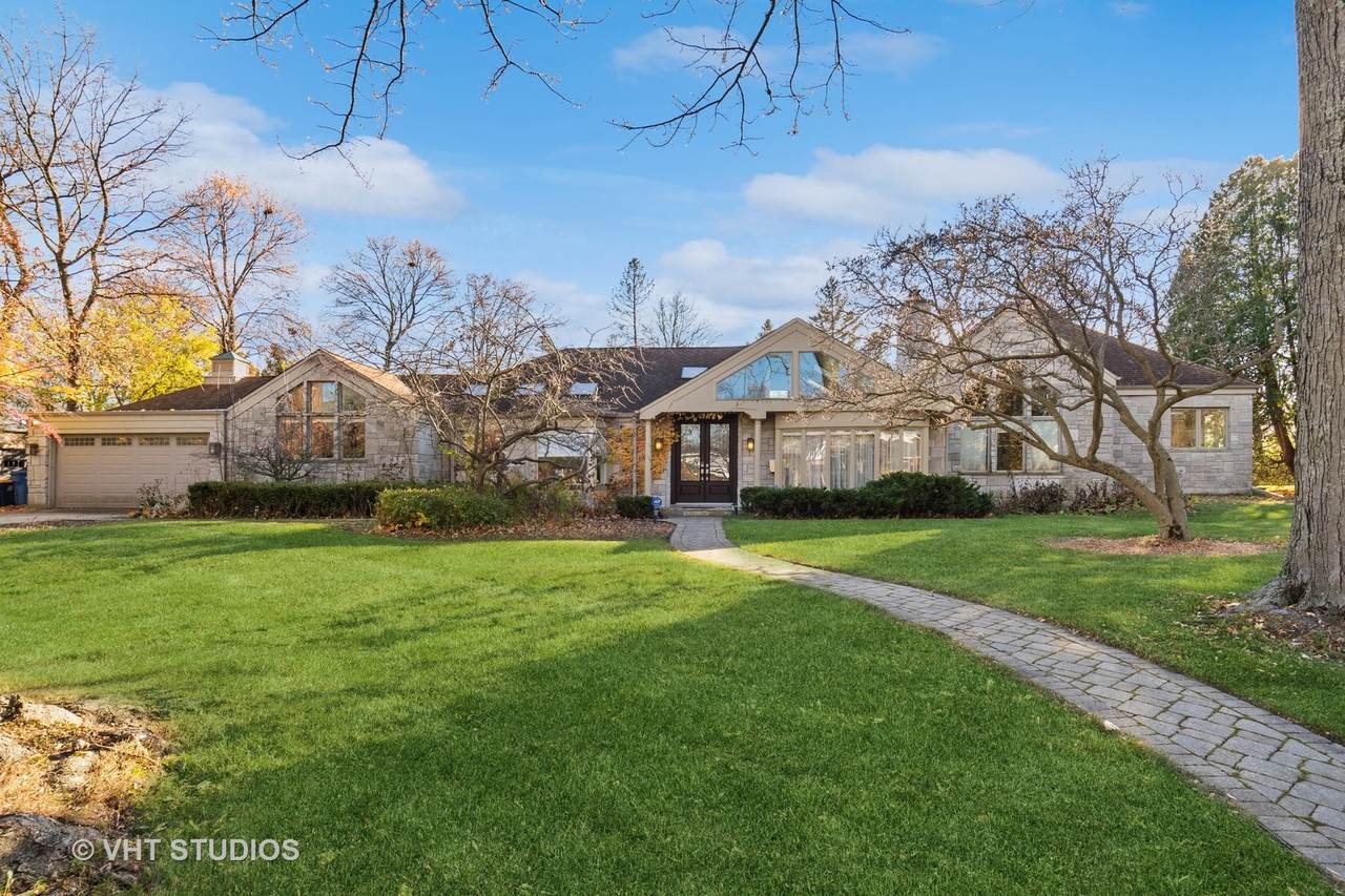15 Deere Park Drive - Photo 1