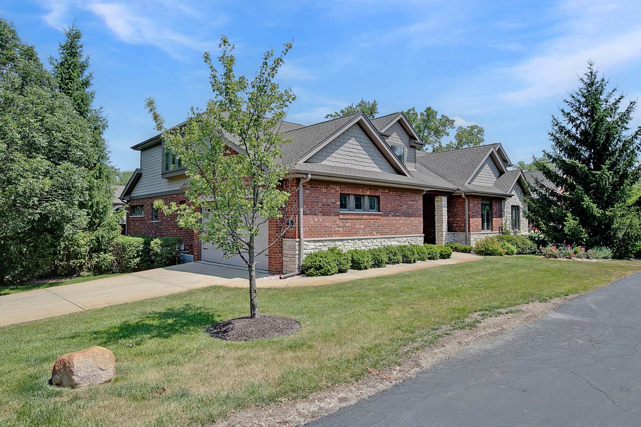 8 Margot Lane - Photo 1