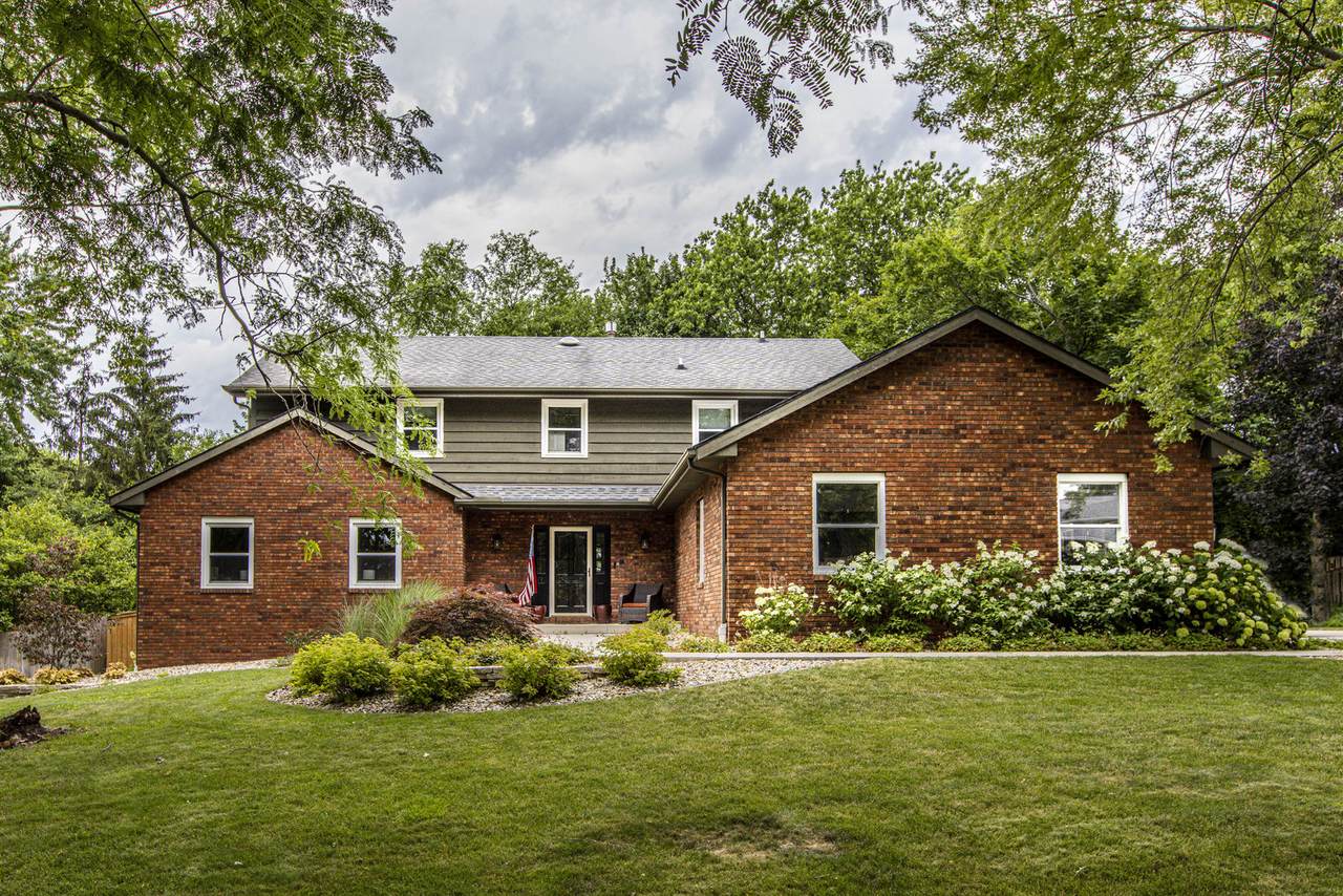 1904 Oakwood Avenue - Photo 1