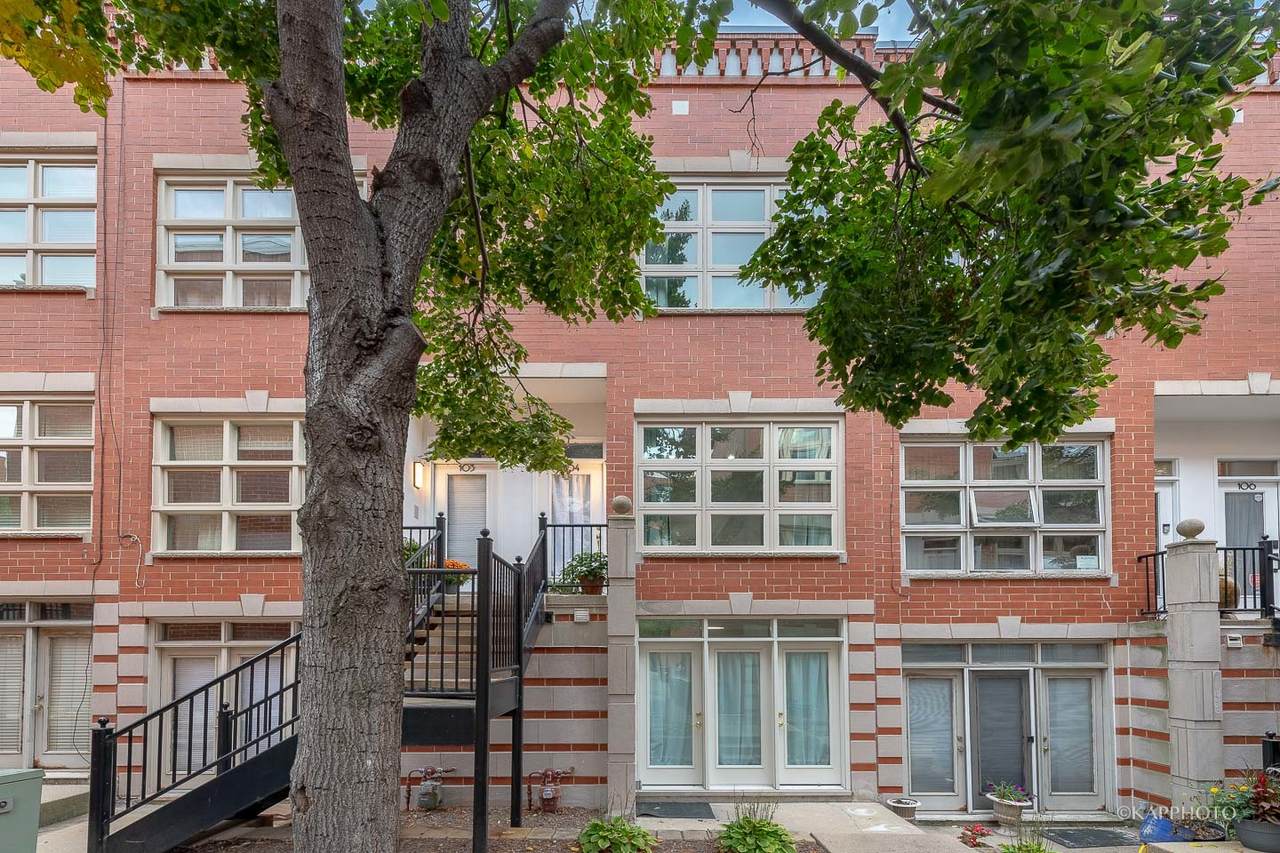 855 Erie Street - Photo 1