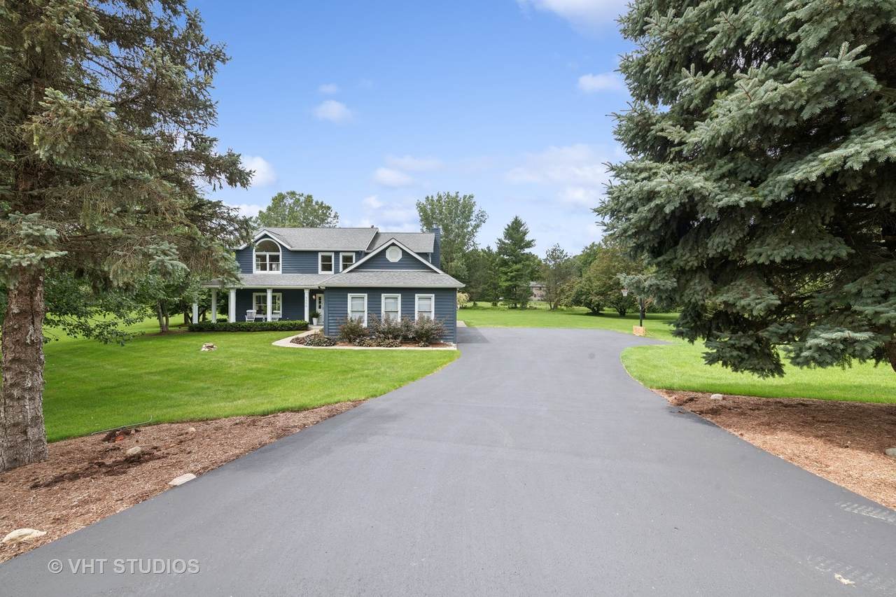 3005 Fawn Trail - Photo 1