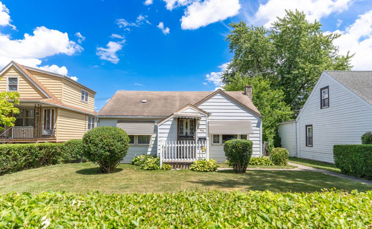 4935 Lotus Avenue - Photo 1