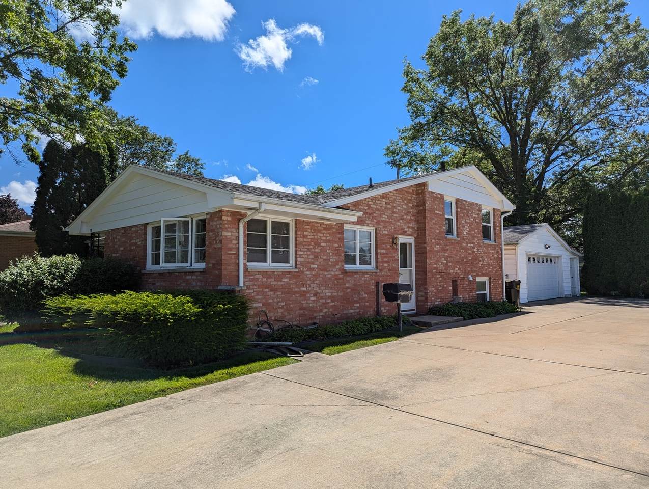 78 Park Boulevard - Photo 1