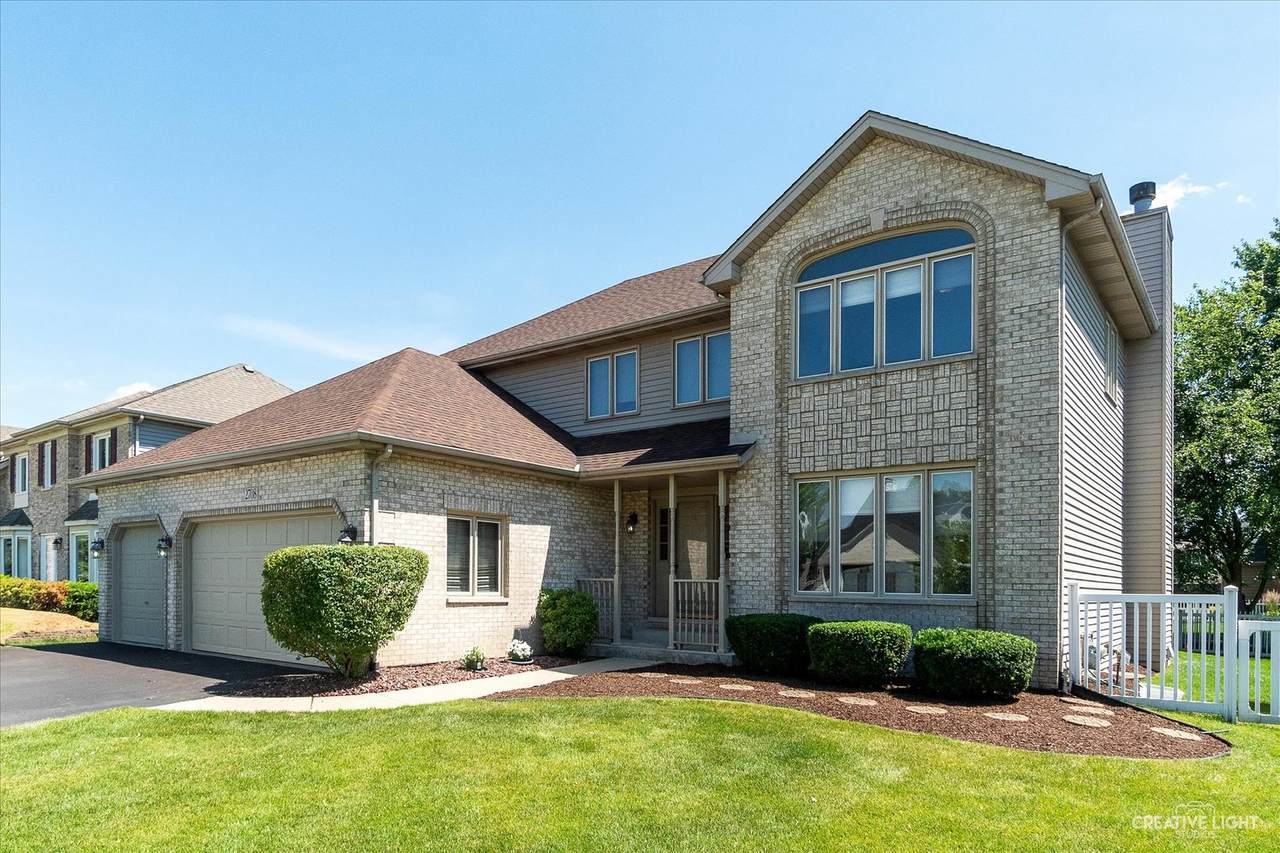 2708 Fairhauser Road - Photo 1