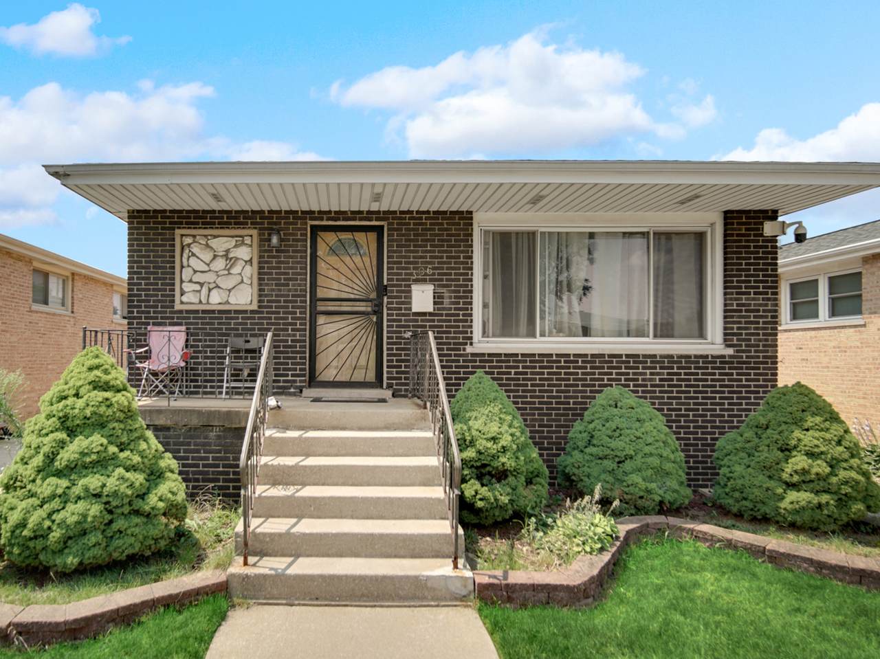 306 Prairie Avenue - Photo 1