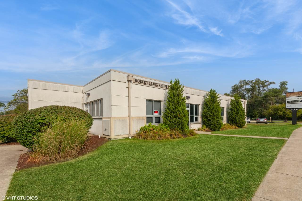 4906 Main Street - Photo 1