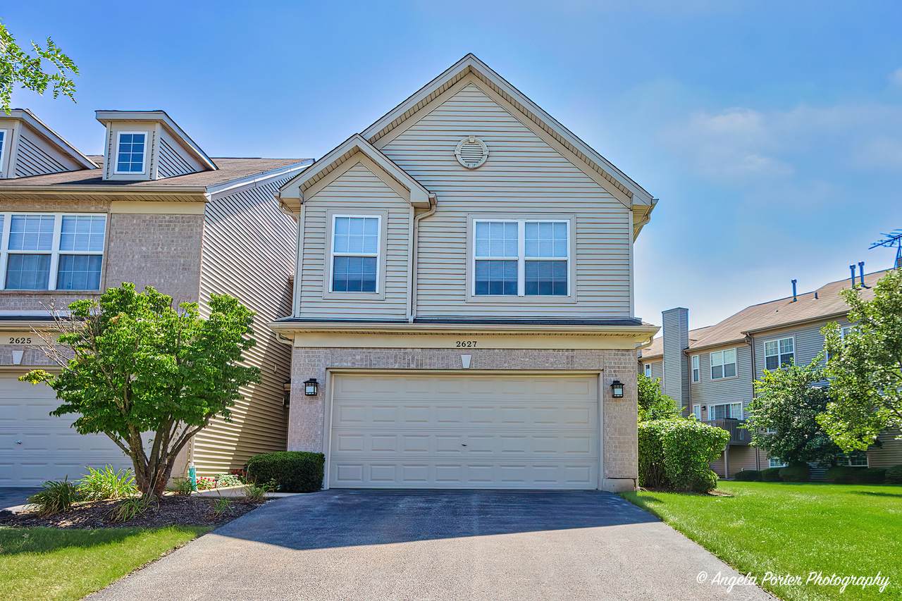 2627 Cobblestone Drive - Photo 1