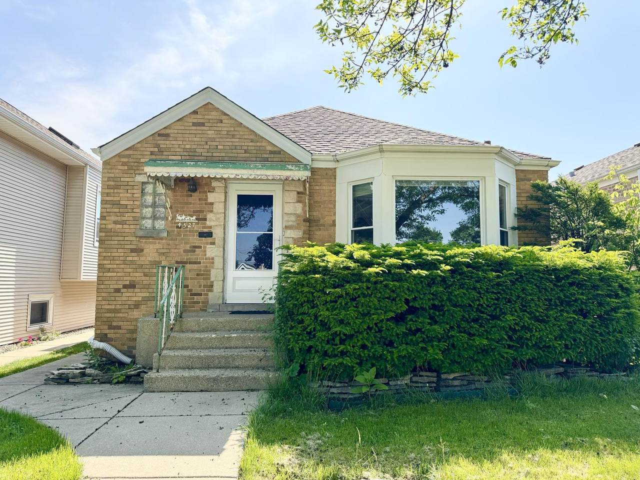 4527 Mulligan Avenue - Photo 1