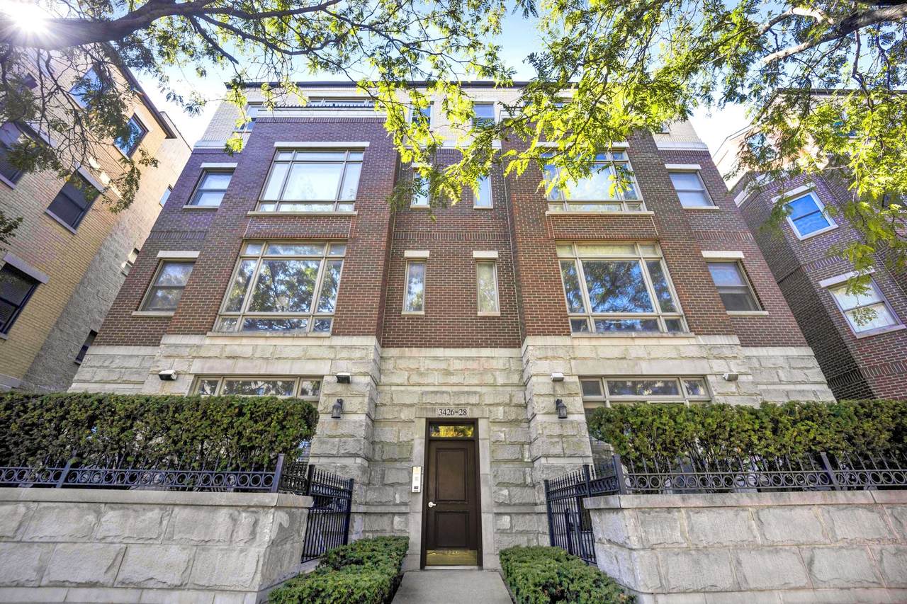 3428 Ashland Avenue - Photo 1