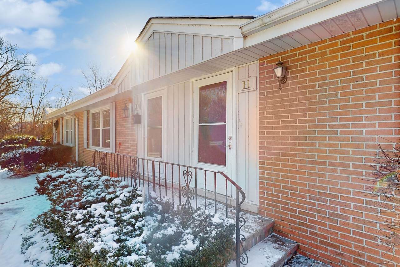 11 Robin Hood Lane - Photo 1
