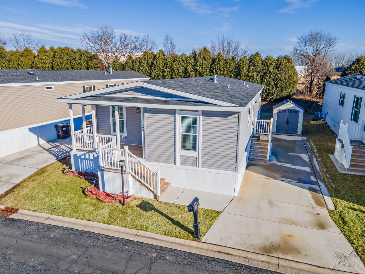 265 Forestview Drive - Photo 1