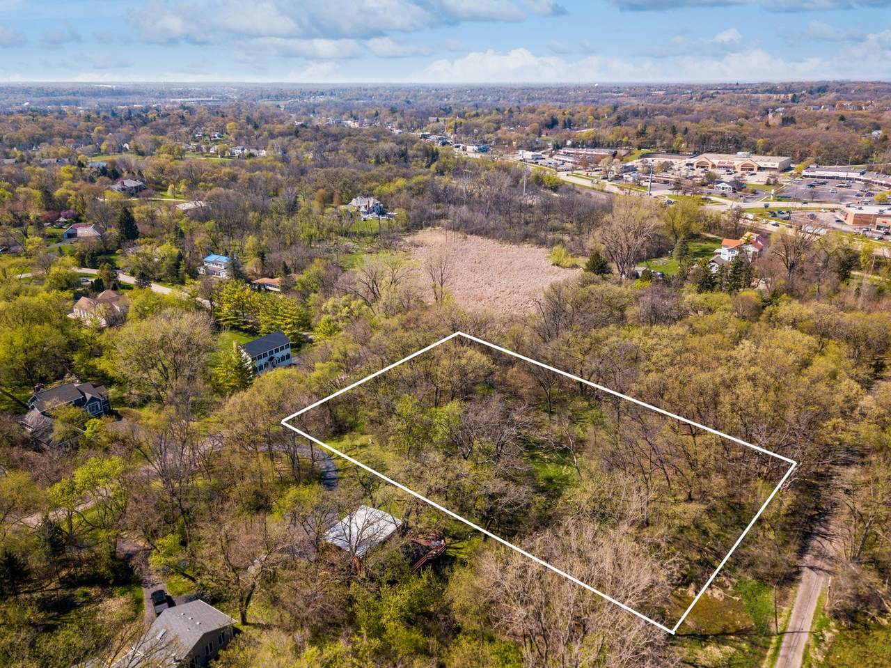 101 Surrey Lane - Photo 1