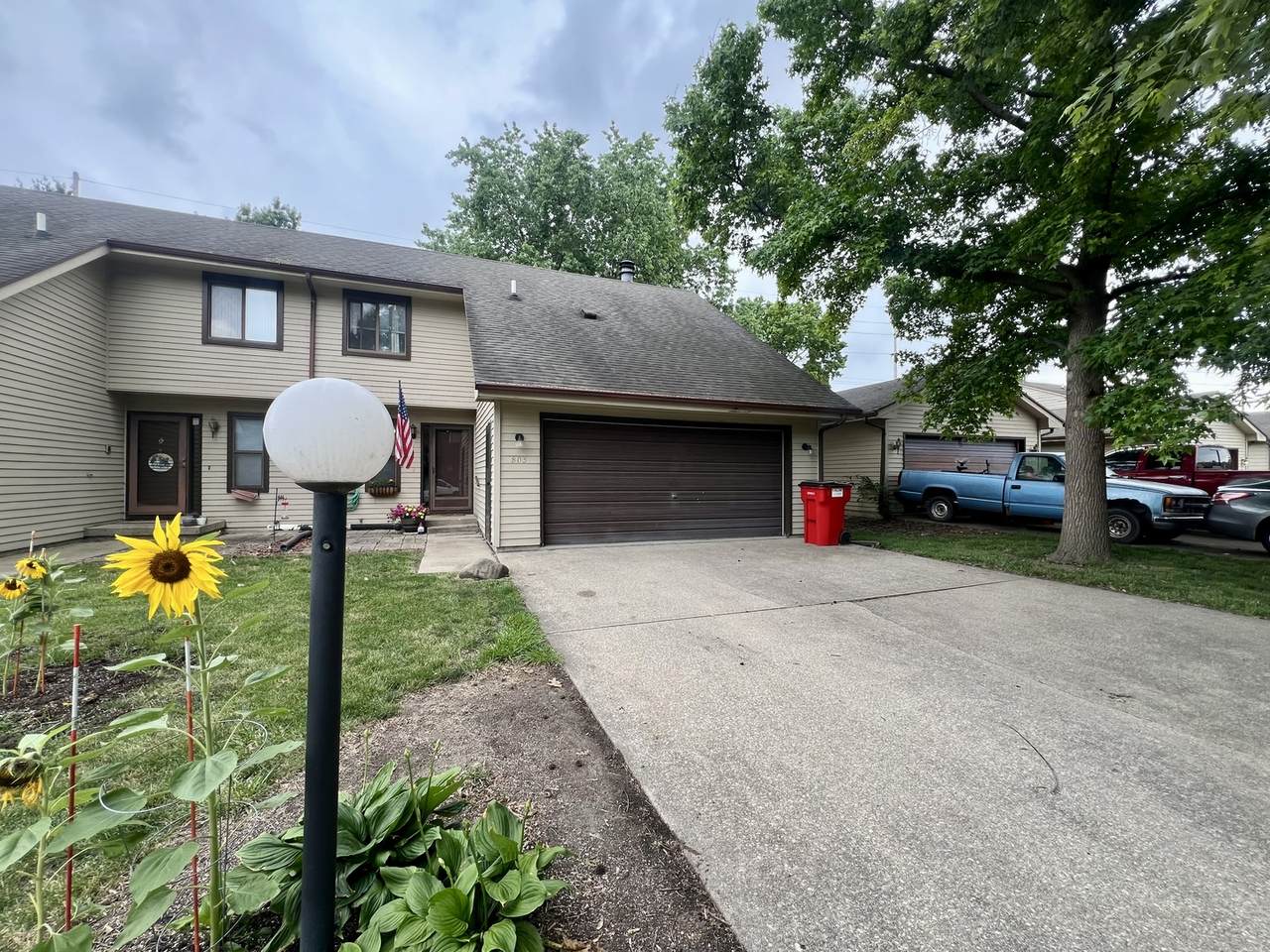 803 Irvine Road - Photo 1
