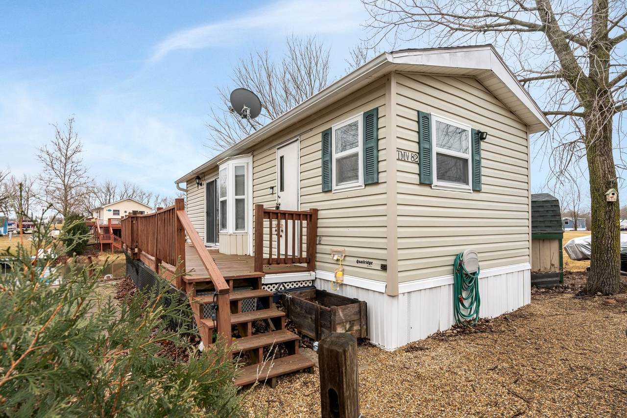 82 Dinosaur Road - Photo 1