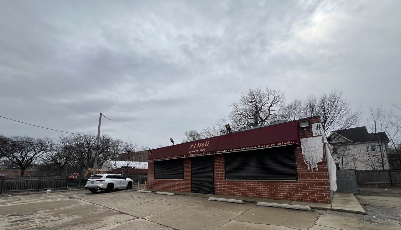 6901 Normal Boulevard - Photo 1