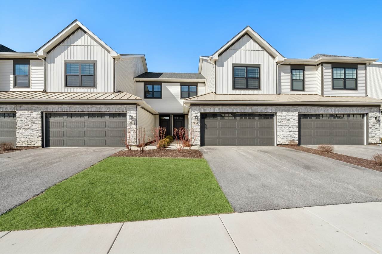 1004 Bristol Court - Photo 1