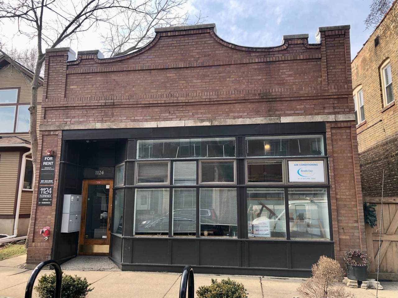 1124 Florence Avenue - Photo 1