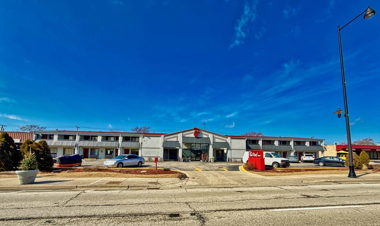 9424 Waukegan Road - Photo 1