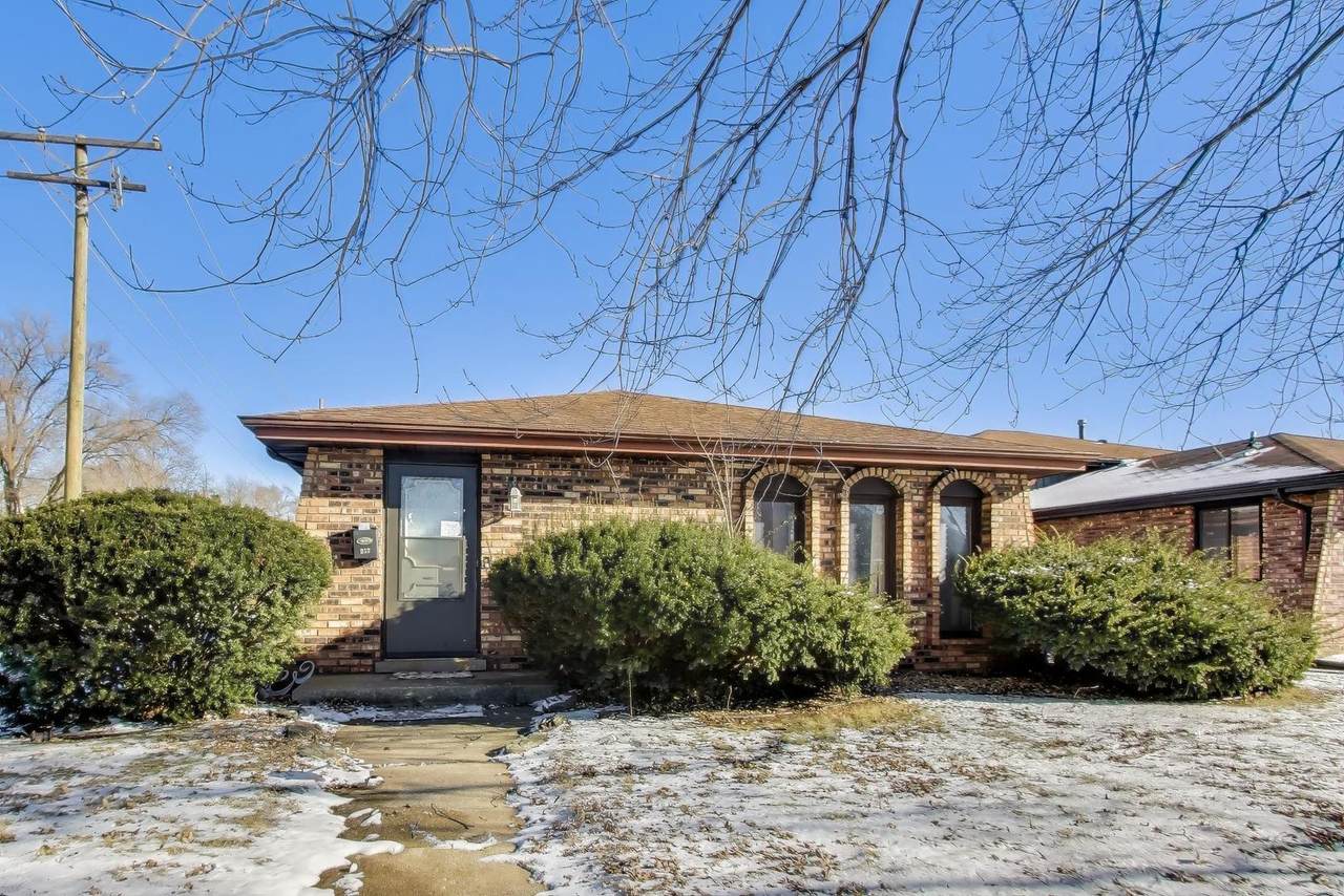257 Cornell Avenue - Photo 1