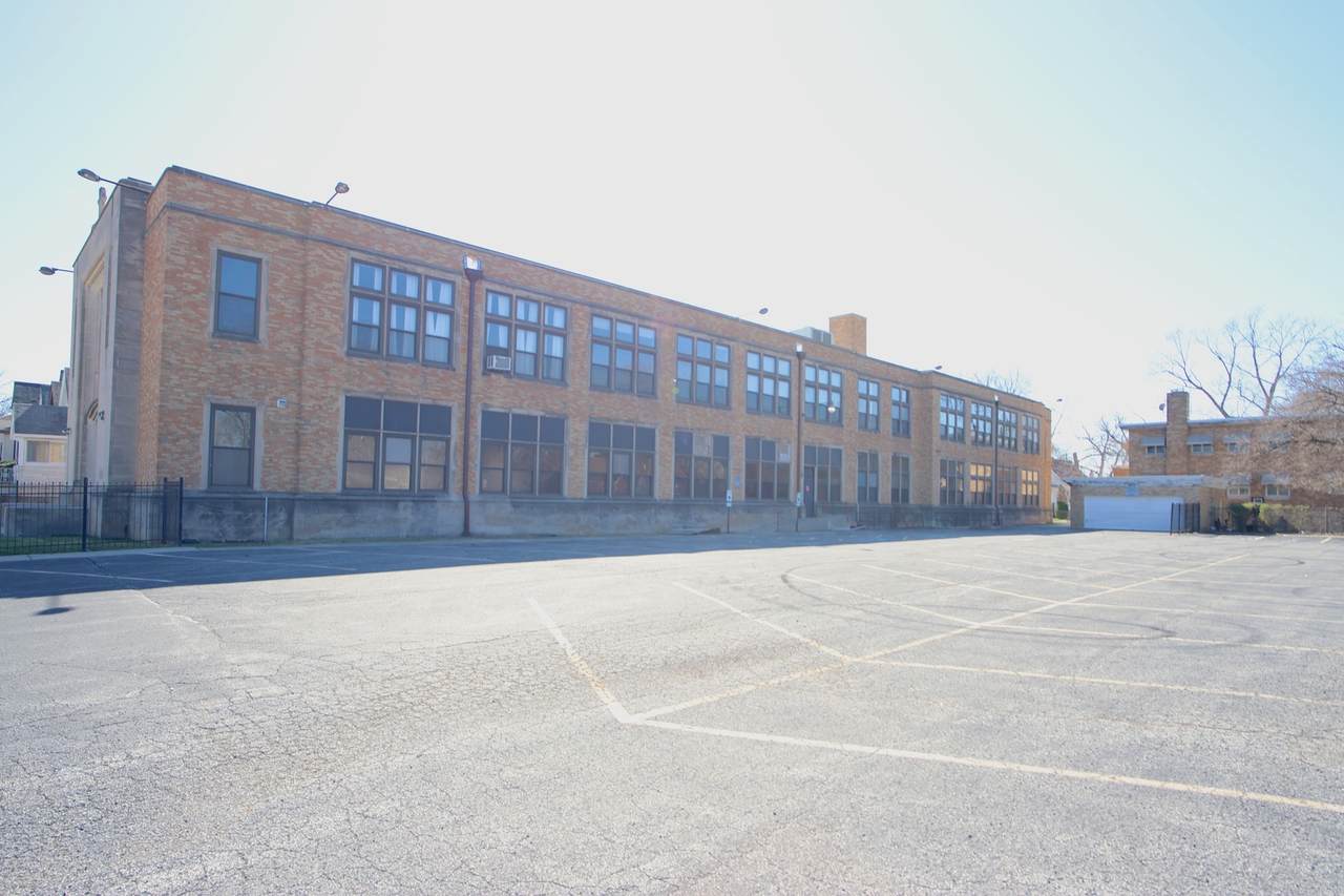 10101-21 Parnell Avenue - Photo 1