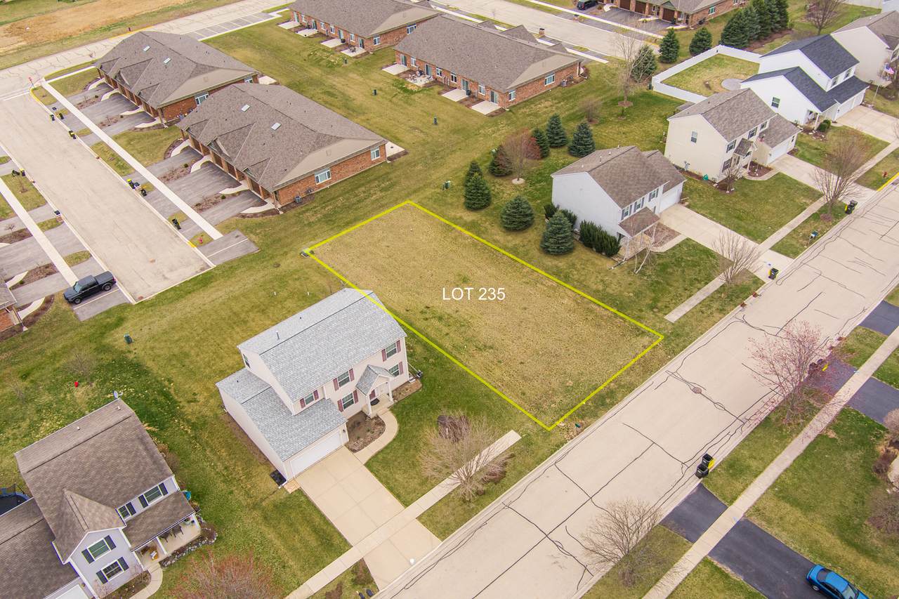 408 Preserve Drive - Photo 1