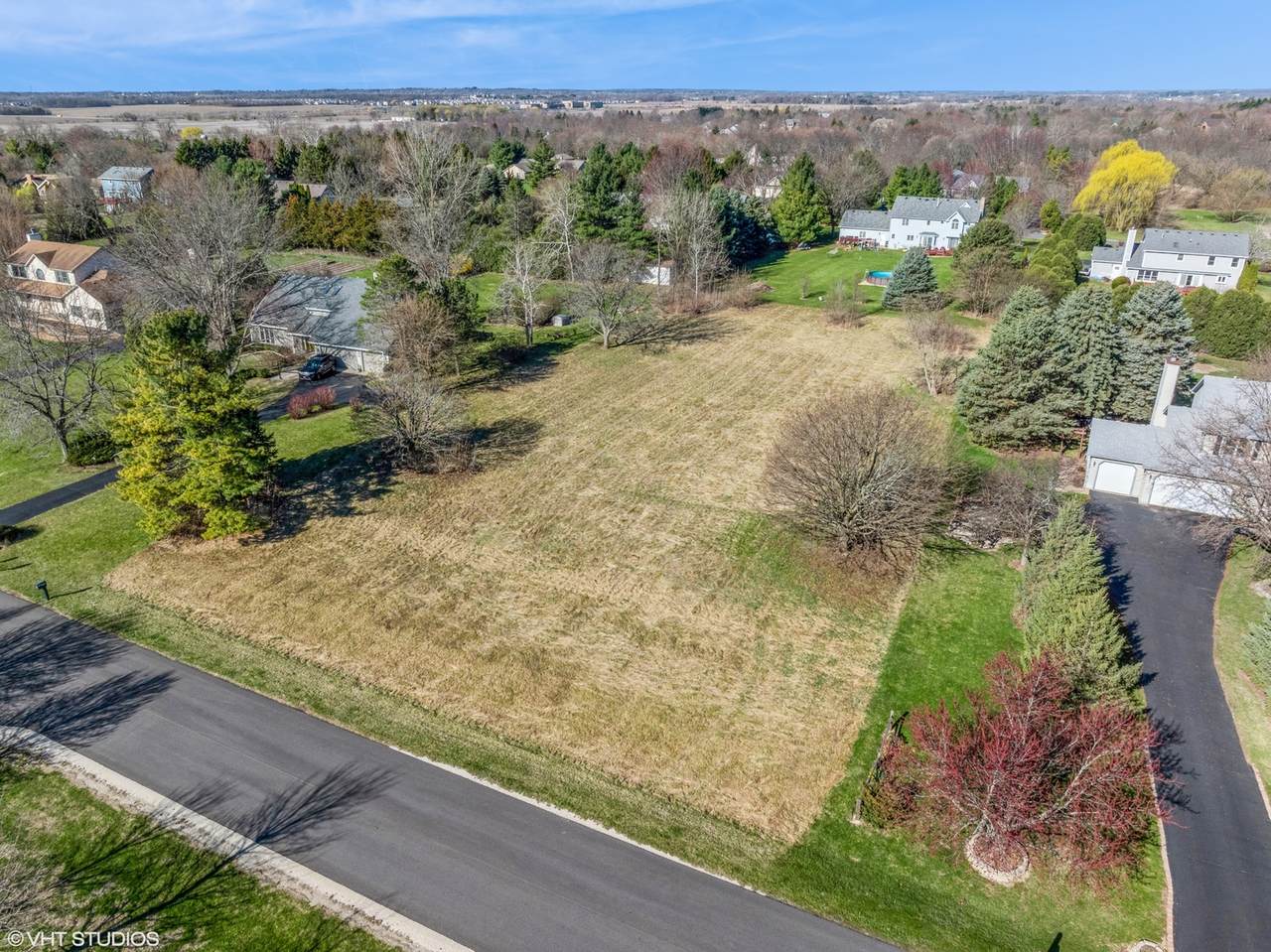 2409 Mustang Trail - Photo 1