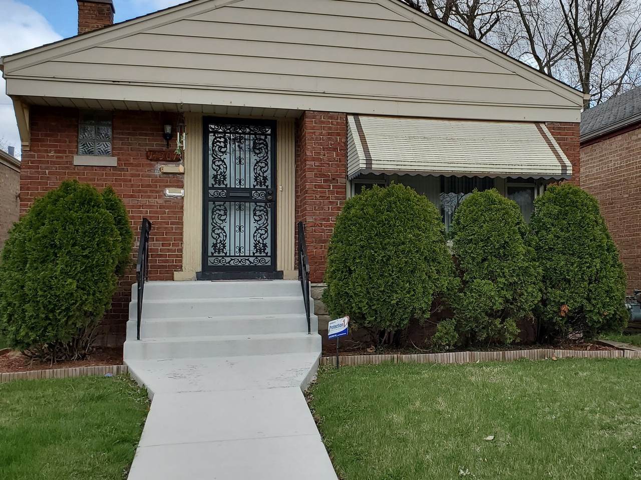 14307 Wallace Avenue - Photo 1