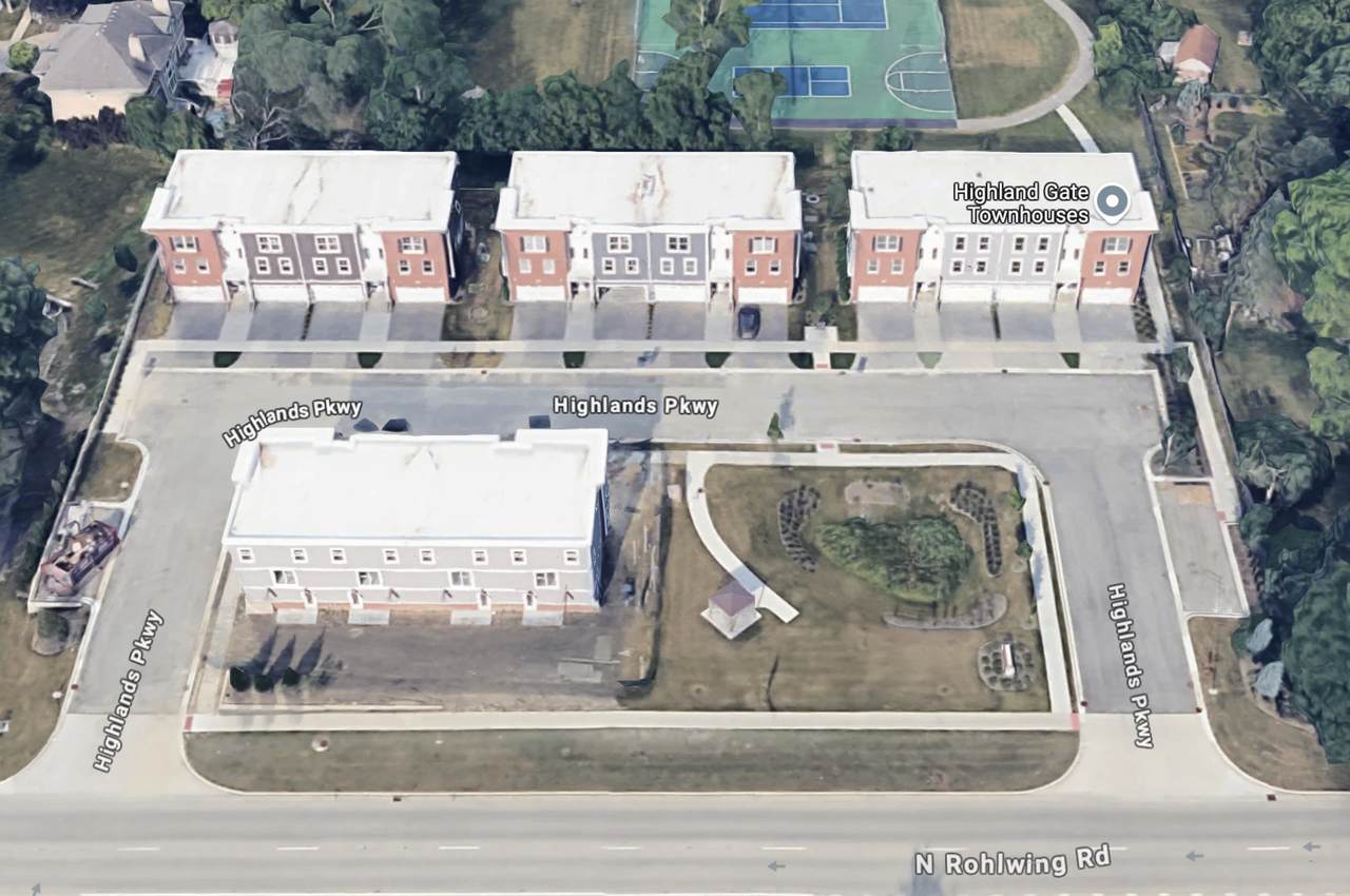 504 Highland Parkway - Photo 1