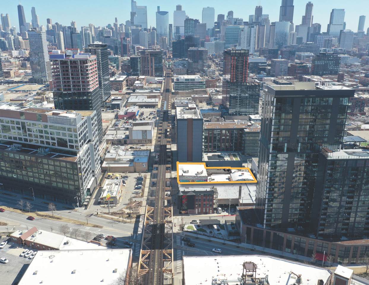 1375 Lake Street - Photo 1