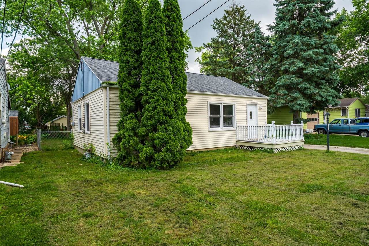 212 Keiser Avenue - Photo 1