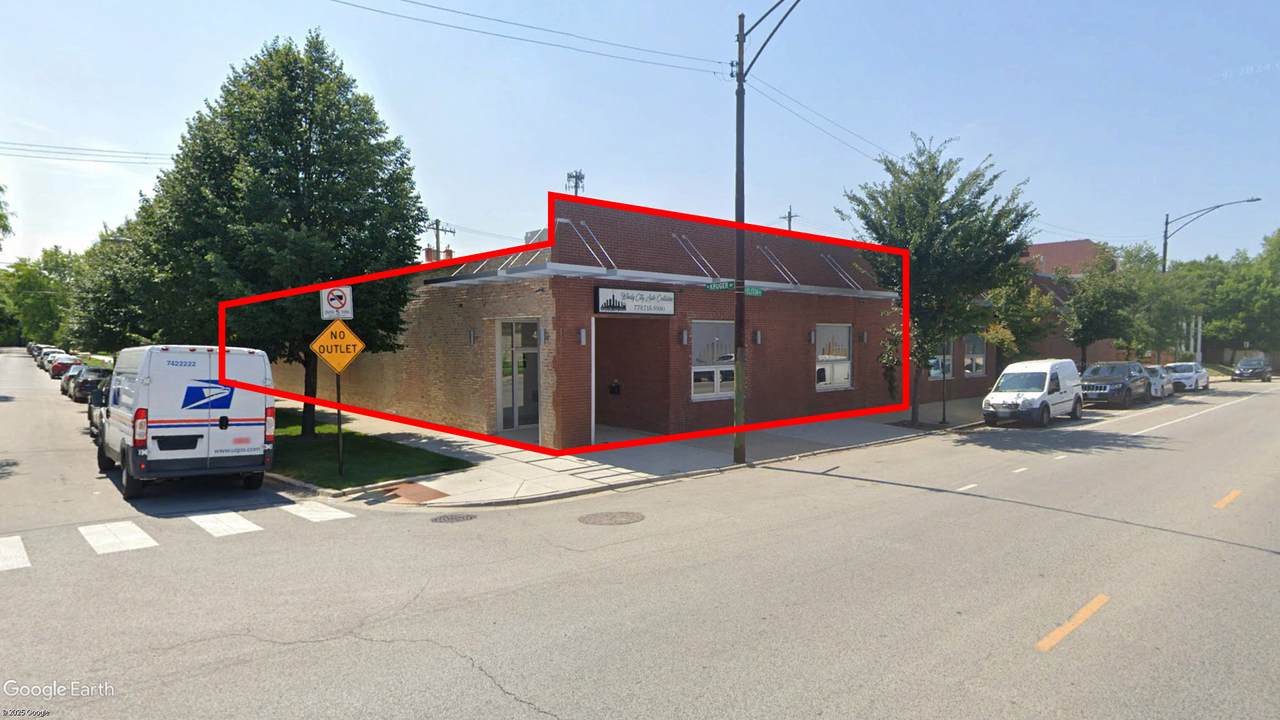 4970 Elston Avenue - Photo 1
