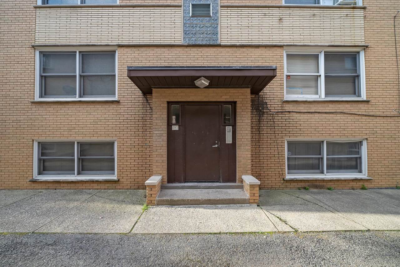 12452 Fairview Avenue - Photo 1