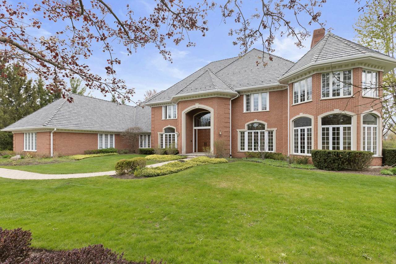 880 Woodstream Court - Photo 1